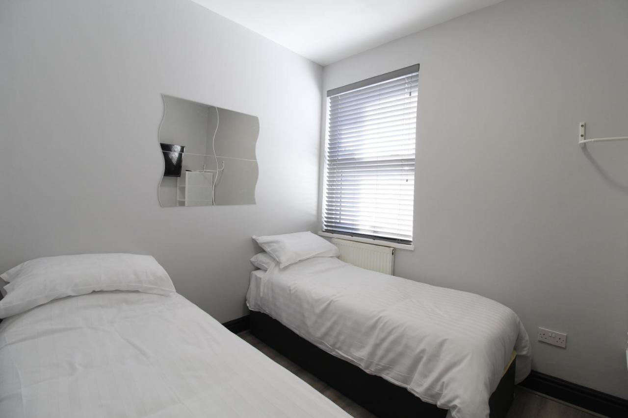 Anfield House Hotel ลิเวอร์พูล ภายนอก รูปภาพ